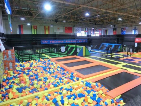 trampoline park equipment