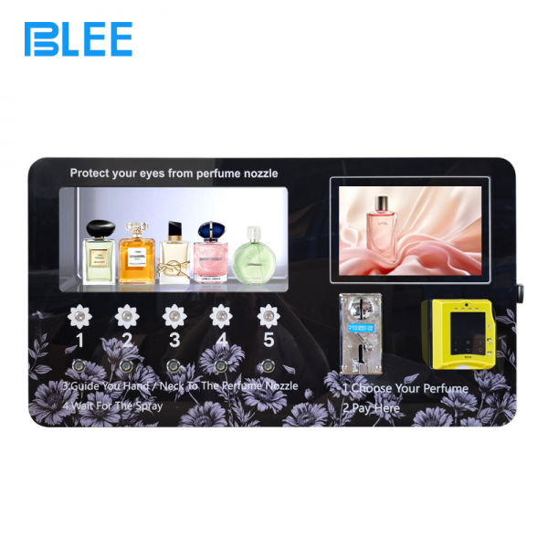Perfume Spraying Vending Machine