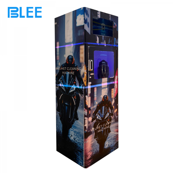 Helmet cleaning vending machine
