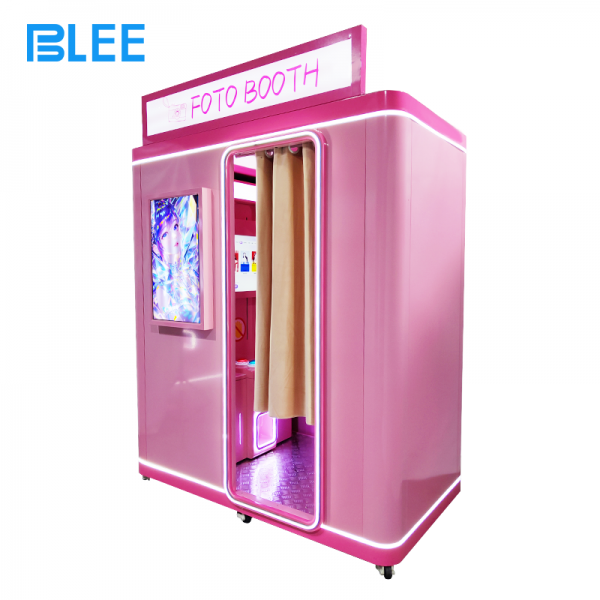 Instant Printing Photo Booth