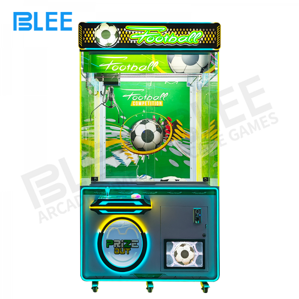 coin operated football prize game machine by BLEE