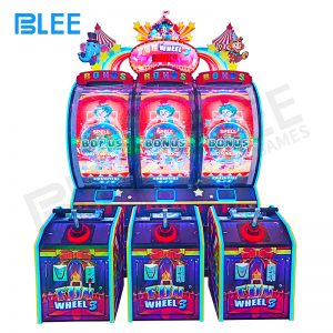 3 players fun wheel game machine with LED lights in arcade center