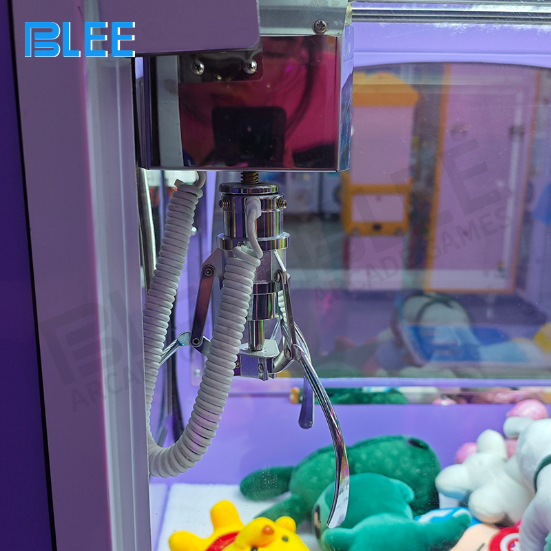Interactive candy bus swing with plush toys