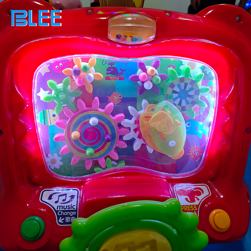 BLEE QQ Whale swing ride in family entertainment center