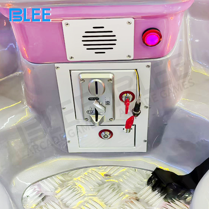 Close-up of astronaut bunny design and details