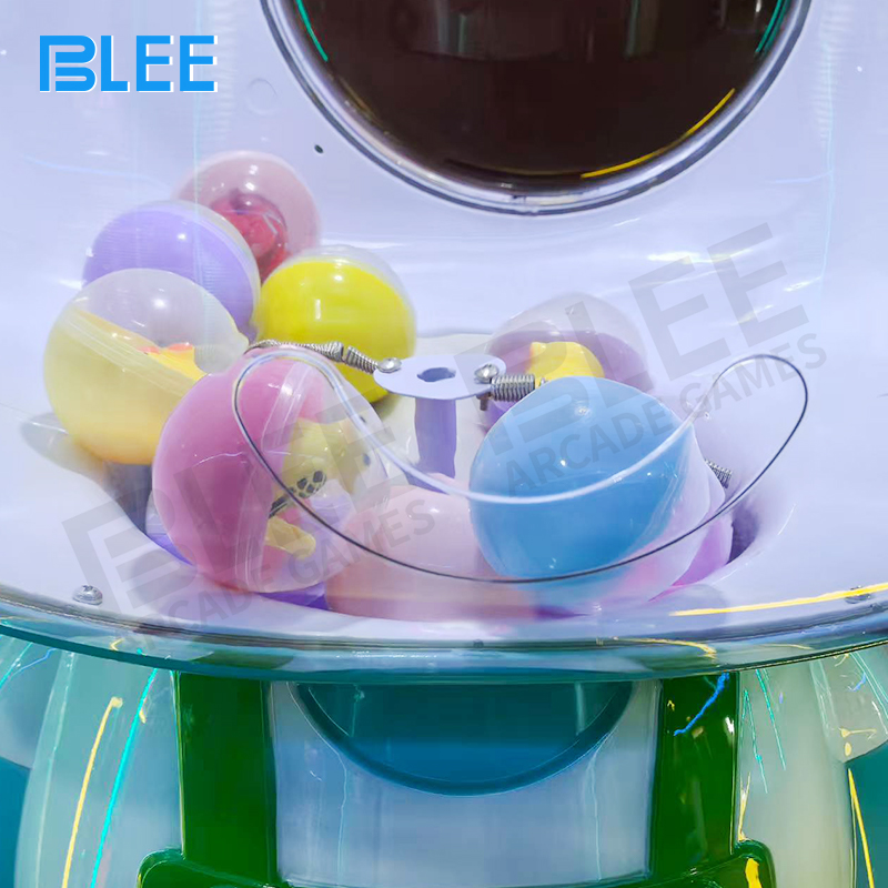 Export packaging with protective materials