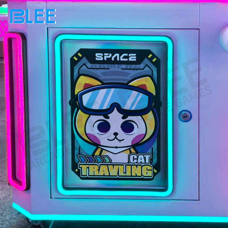 Individual scoring displays and game mode selection interfaces