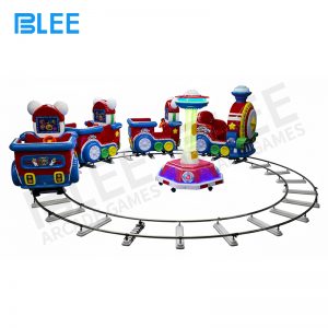 Maintenance access points and service areas