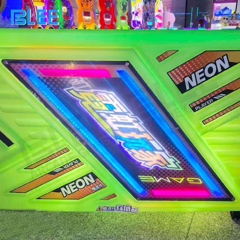 Reward system compartment with marine-themed gashapon capsules