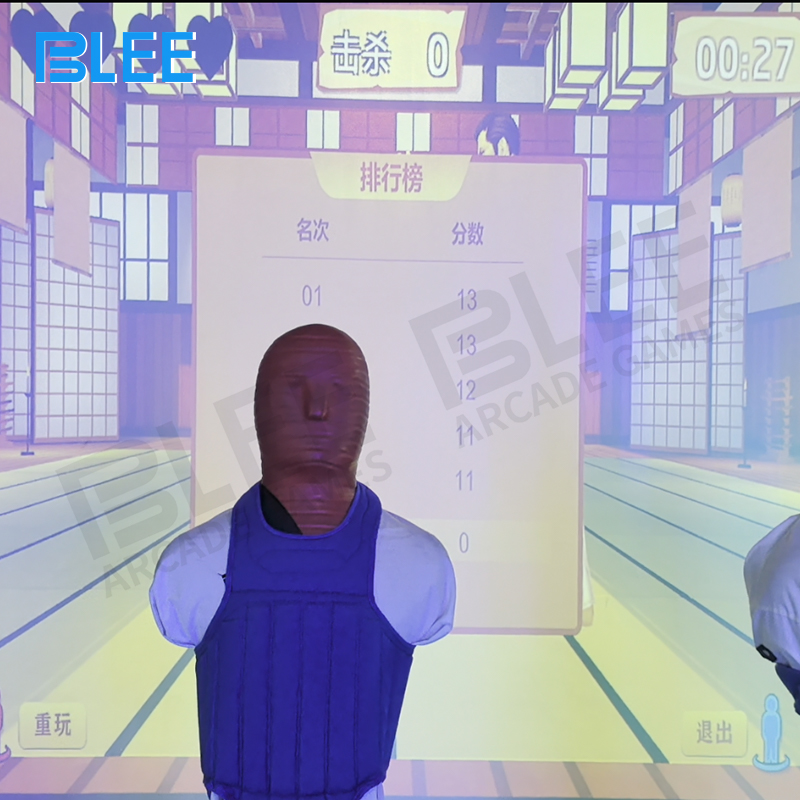 Full arena view of BLEE Dynamic Boxing Arena showing 4x4m interactive space with projection walls and boxing targets