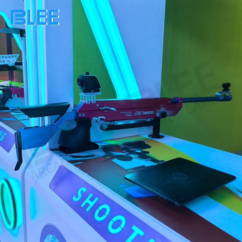 Close-up of 32-inch HD display showing shot grouping analysis with 0.05 ring accuracy measurement