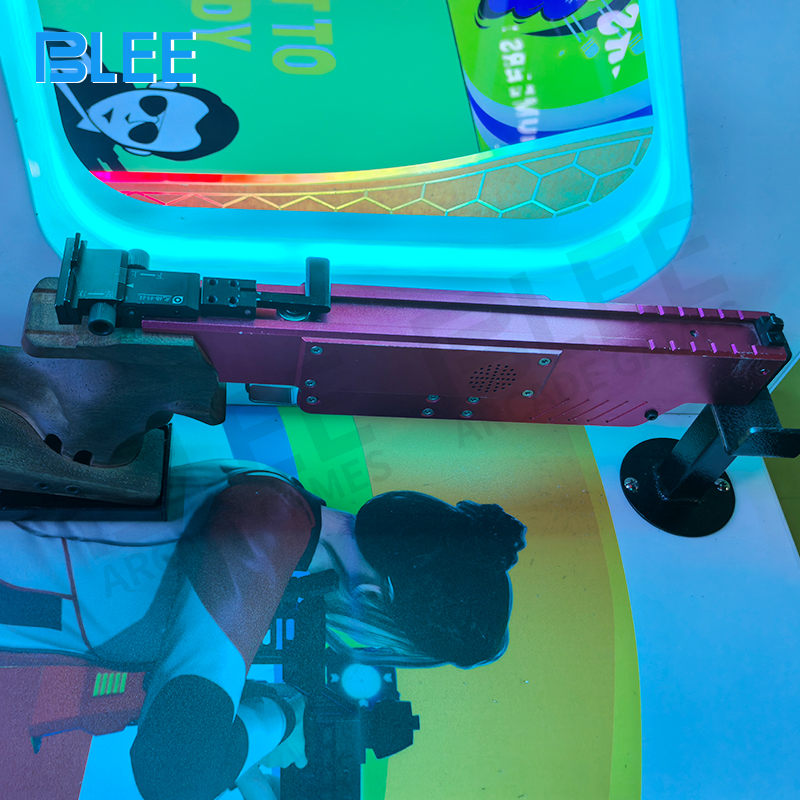 High-precision laser target system demonstrating ISSFA standard scoring and feedback technology