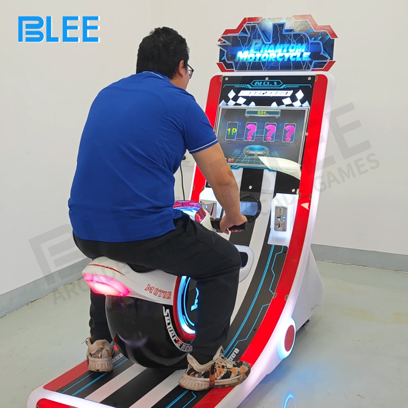 Space-efficient 1.2㎡ footprint designed for children's entertainment areas