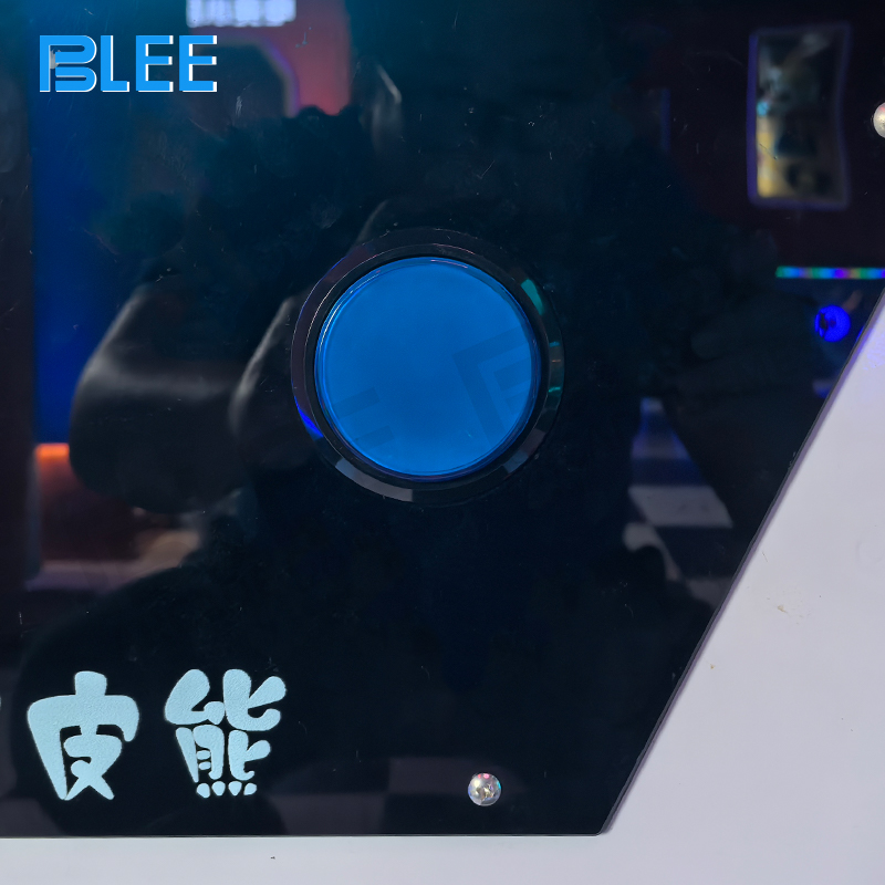 Responsive punching targets with integrated scoring sensors for accurate impact measurement