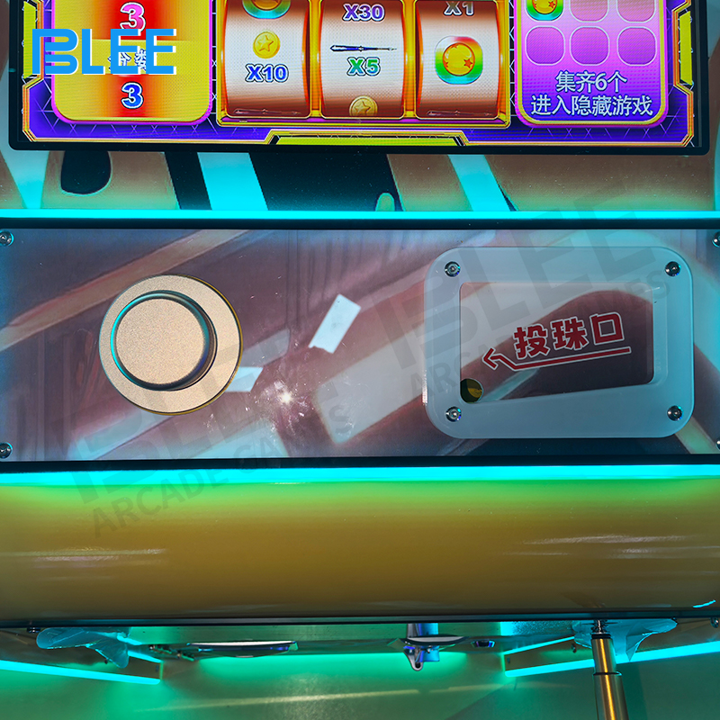 32-inch LCD screen showcasing detailed pool table graphics and ball physics