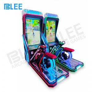 Powerful 1500W system supporting dual interactive racing stations