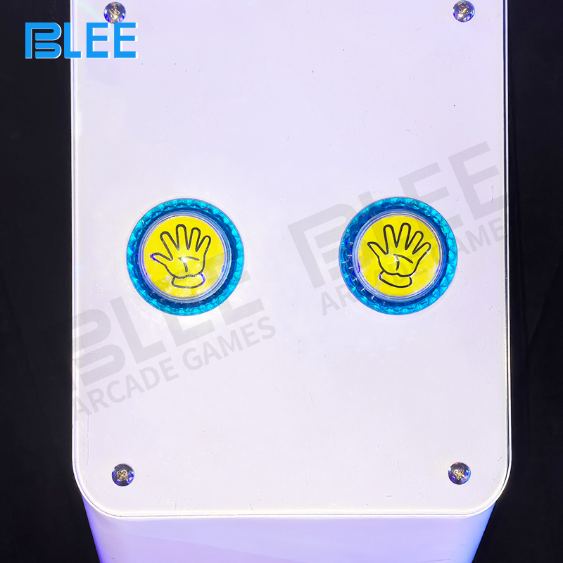 43-inch high-resolution display showing complex target patterns and memory sequences