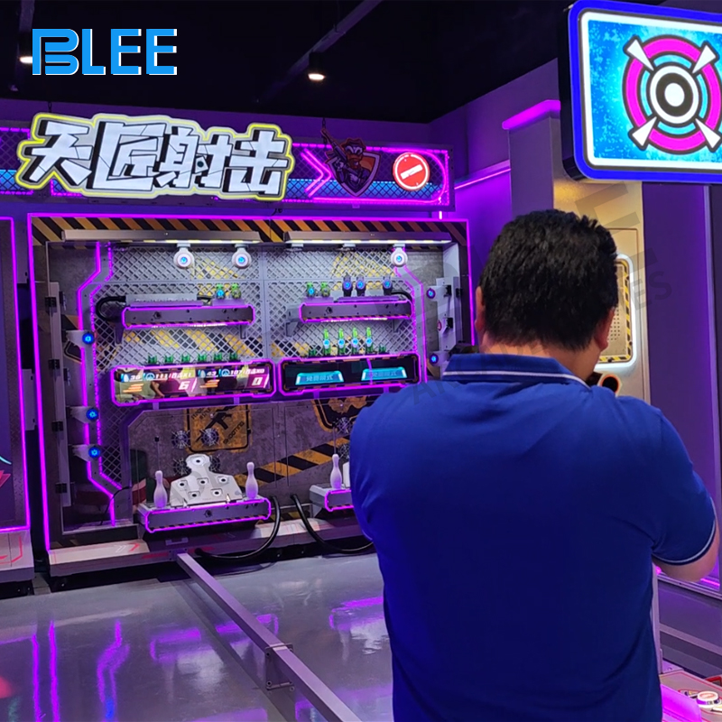 Two high-definition digital shooting stations with advanced screen technology