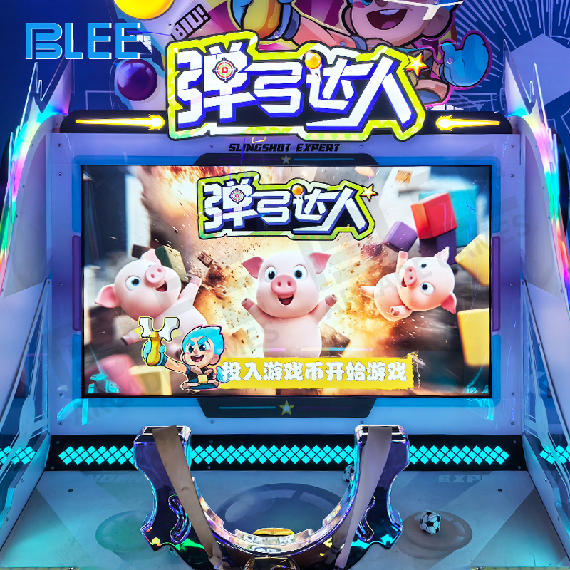 Real-time scoring display showing accuracy percentage, time remaining, and level progress