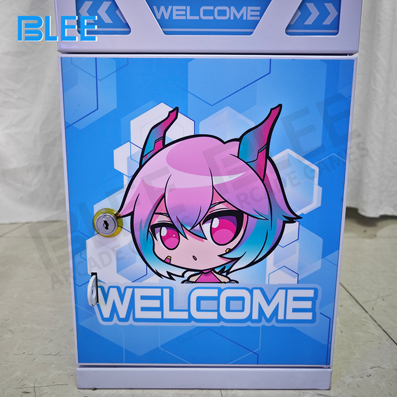 A user engaging with the multi-denomination coin acceptor, with the display updating the total.