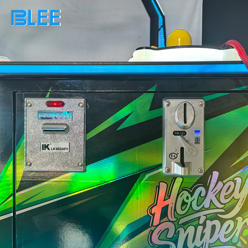 Internal engineering view showing the robust 650W motor, wiring harness, and structural frame.