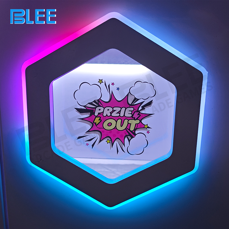 Side profile showcasing the machine’s substantial 85cm depth and reinforced cabinet structure.