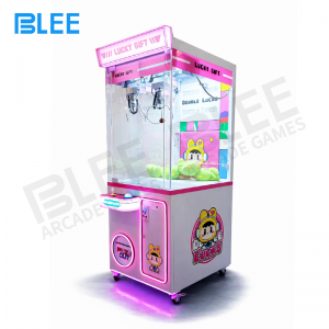 Detailed perspective of two independent claws positioned for coordinated prize retrieval