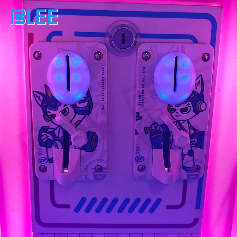 Gameplay moment showcasing how one player's move affects the shared game state for all.