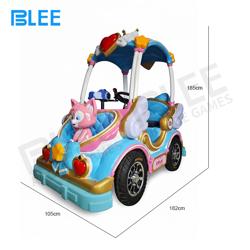 Engineering perspective highlighting attraction's dimensions (182×105×185cm) and graceful structural design