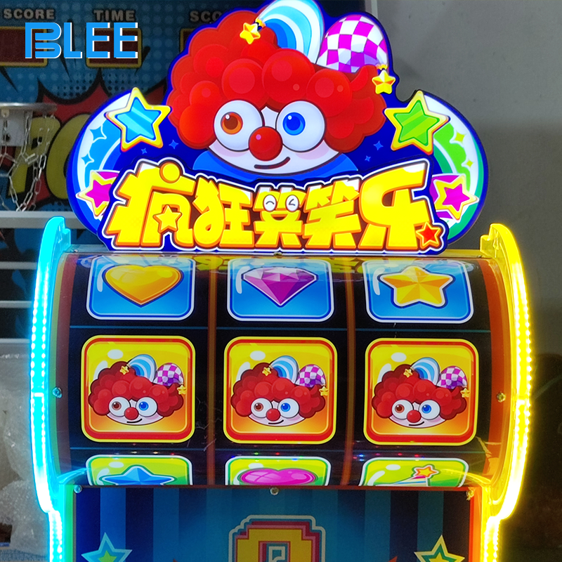 Side profile highlighting the space-saving 60cm width and soft padded base (soft pack: L84×W62×H74 cm).