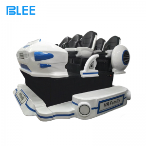 Dedicated group VR zone featuring multiple BLEE Interstellar Spaceship units for expanded capacity.