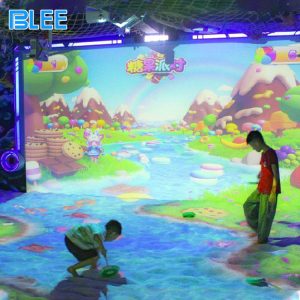 Kids edutainment projection system for indoor amusement venue