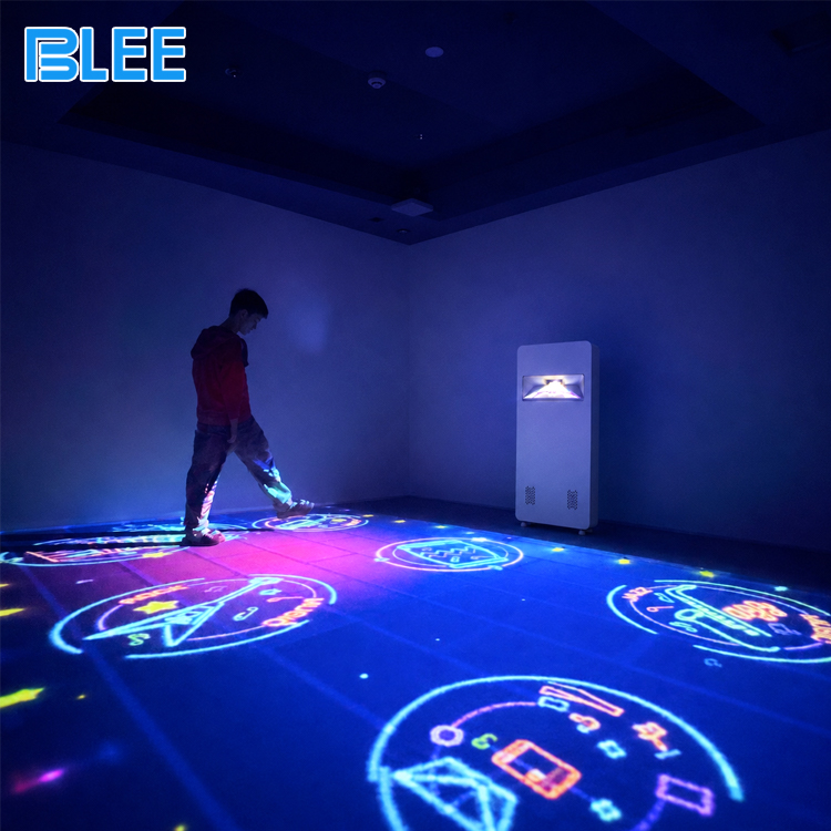 ndoor active play floor projection system for FEC ndoor active play floor projection system for FEC