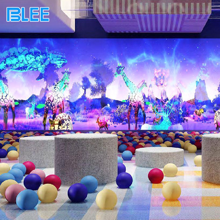 Projection ball game machine with infrared camera sensing Projection ball game machine with infrared camera sensing