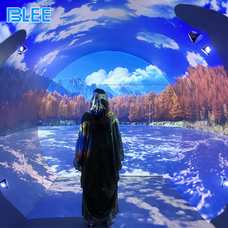 Interactive walkthrough projection tunnel with LED lighting Interactive walkthrough projection tunnel with LED lighting