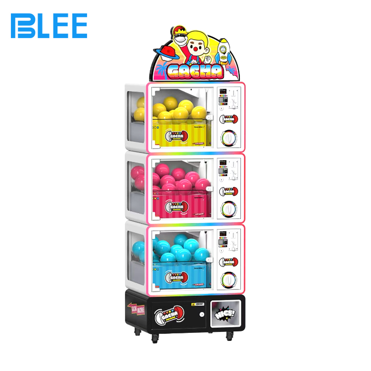 BLEE Triple-Layer Gashapon Vending Machine with Coin Knob